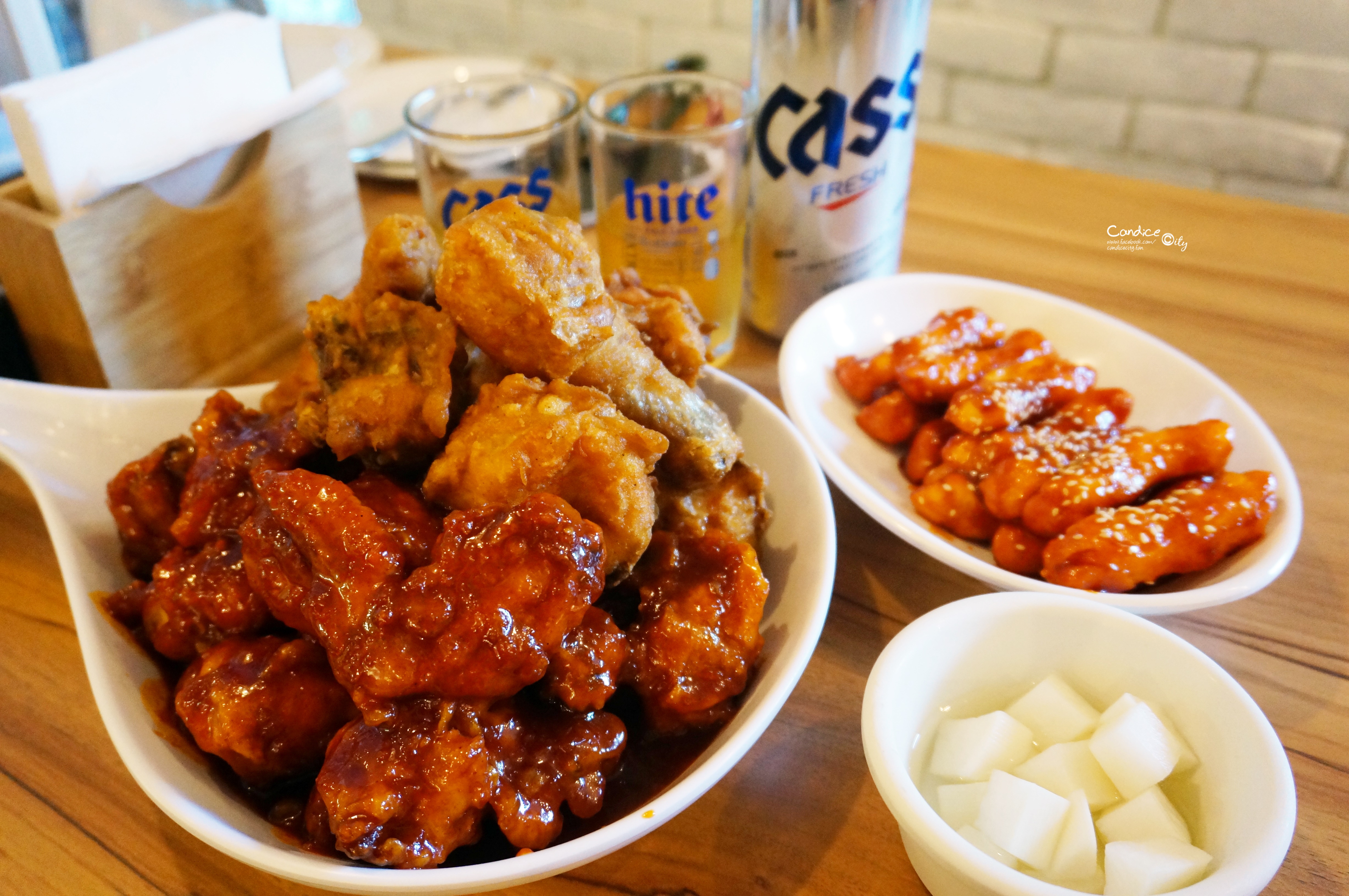 《國父紀念館》起家雞 好吃的韓式炸雞韓式料理餐廳 @陳小沁の吃喝玩樂
