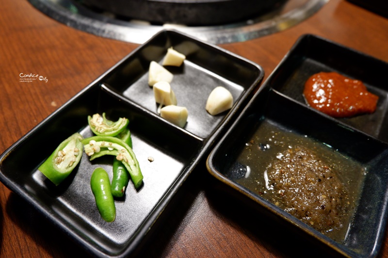 韓金館｜台北馬鈴薯排骨湯推薦!芝麻葉好香!道地台北韓式料理推薦!