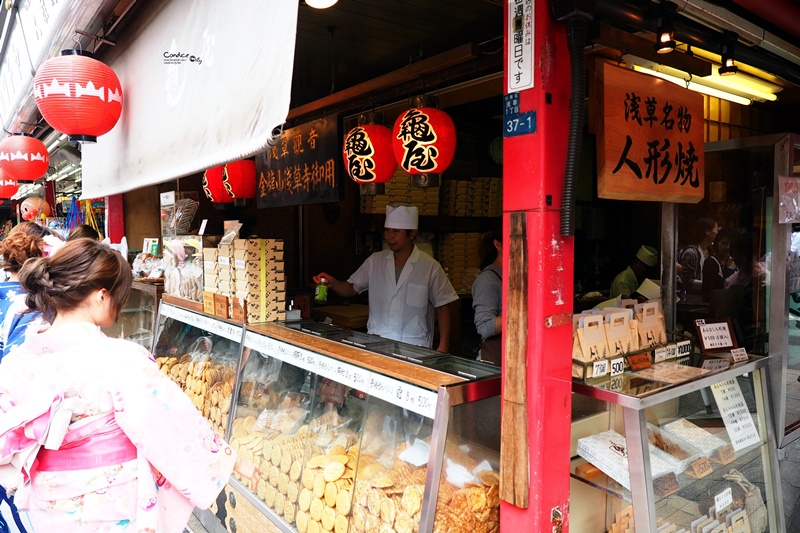 【東京景點】穿和服逛雷門,淺草寺,仲見世通!東京景點必訪!雷門夜景好美!