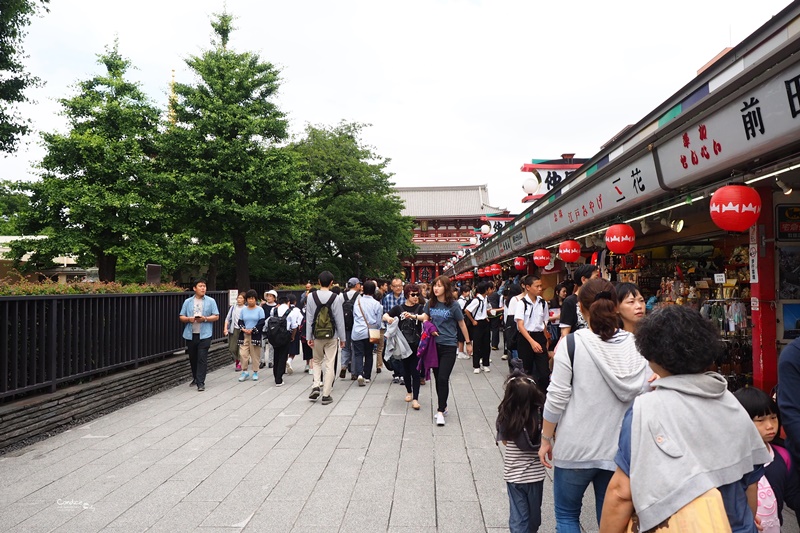 【東京景點】穿和服逛雷門,淺草寺,仲見世通!東京景點必訪!雷門夜景好美!