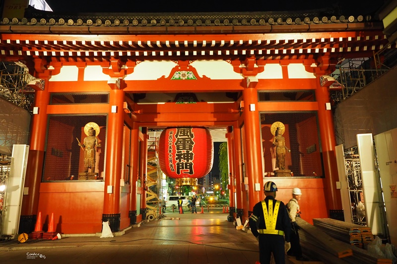 【東京景點】穿和服逛雷門,淺草寺,仲見世通!東京景點必訪!雷門夜景好美!