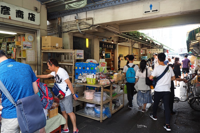 【東京景點】築地市場 東京必訪!美食多,築地市場乾淨整齊很好逛!