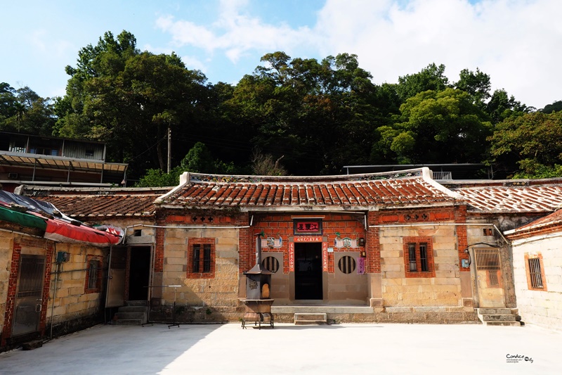 【內湖一日遊】白石湖吊橋,碧山巖風景,草莓園,737美食晚餐!完美約會行程(內湖景點推薦)