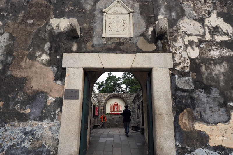 《澳門景點》大砲台花園(澳門博物館)大三巴牌坊旁,澳門必去景點!風景超美!