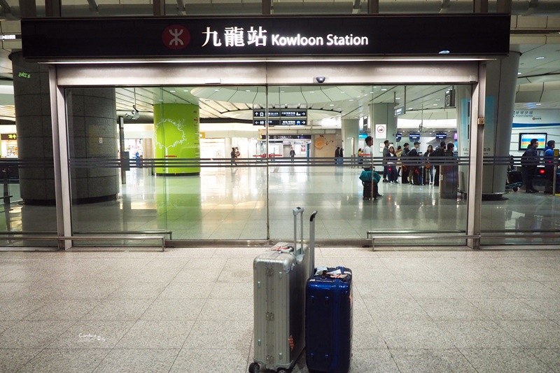 【機場快線】九龍站預辦登機,預掛行李很方便,機場快線前往香港機場! @陳小沁の吃喝玩樂