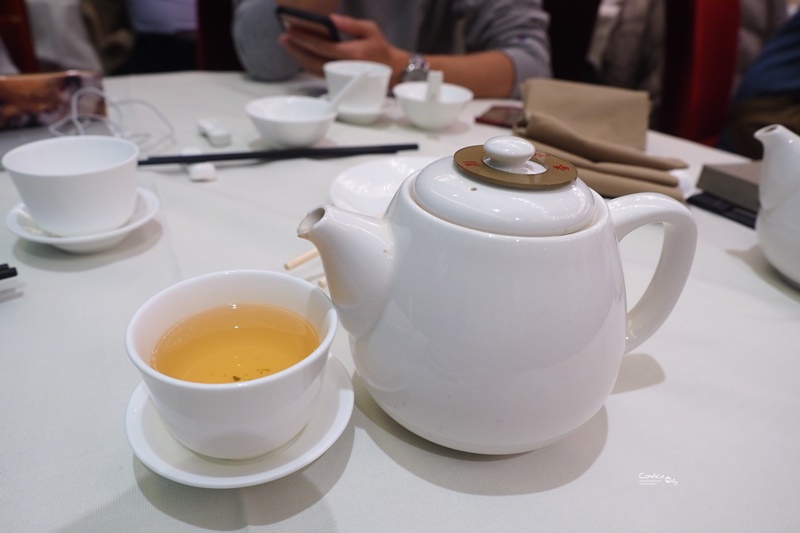 《香港美食》利苑酒家 九龍園方店,米其林美食,中午飲茶必吃!一定要訂位!