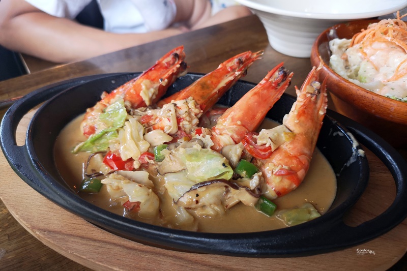 橋下餐酒館｜餐廳美,氣氛好,餐點美味!讓人驚豔的新竹美食(菜單)