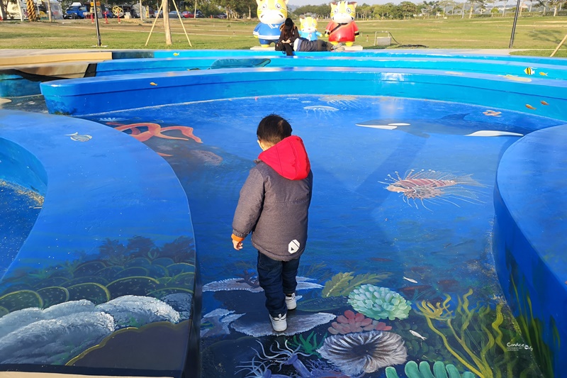 貓裏喵親子公園｜苗栗超新公園,八爪章魚溜滑梯公園好好玩!地址交通公園心得!