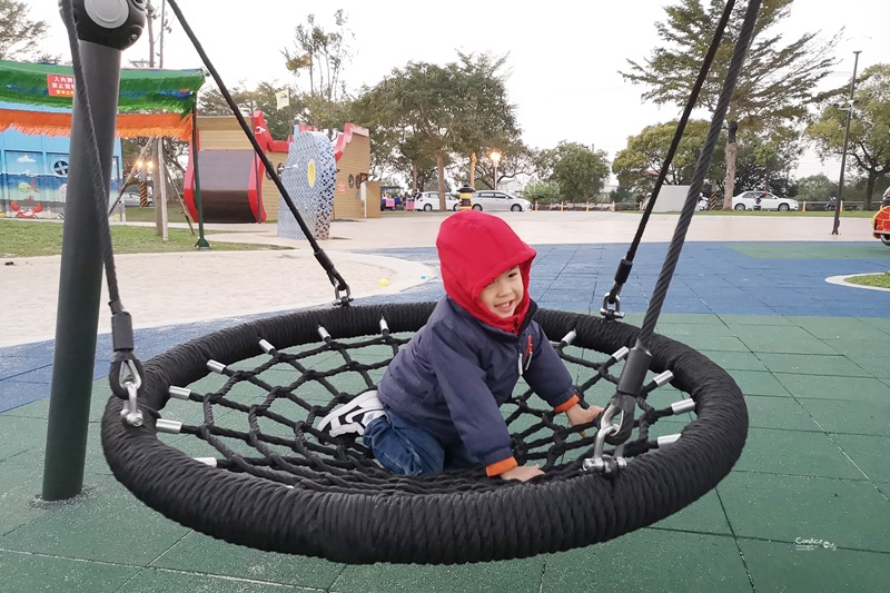 貓裏喵親子公園｜苗栗超新公園,八爪章魚溜滑梯公園好好玩!地址交通公園心得!