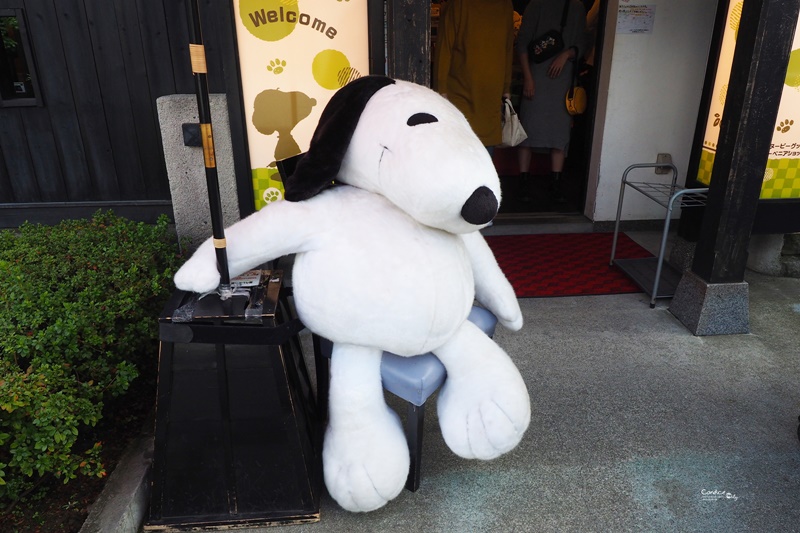 Snoopy 茶屋｜日式庭園,超可愛史努比陪你一起吃飯!由布院美食推薦!