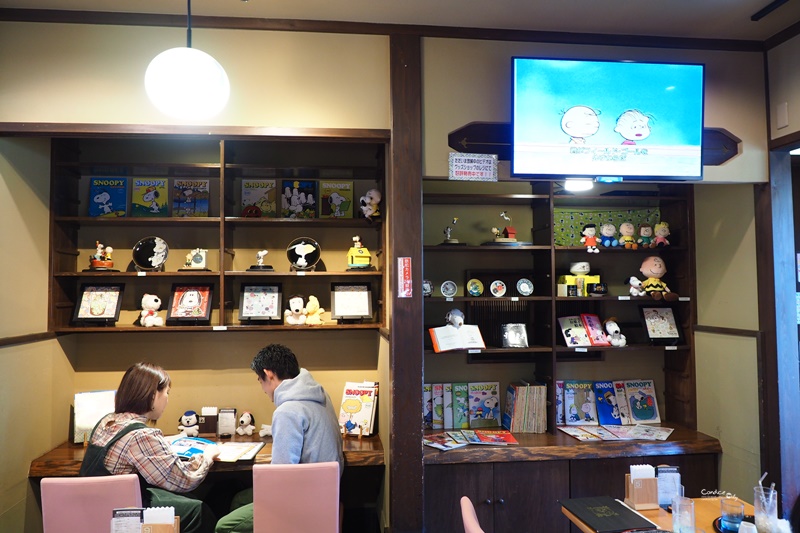 Snoopy 茶屋｜日式庭園,超可愛史努比陪你一起吃飯!由布院美食推薦!