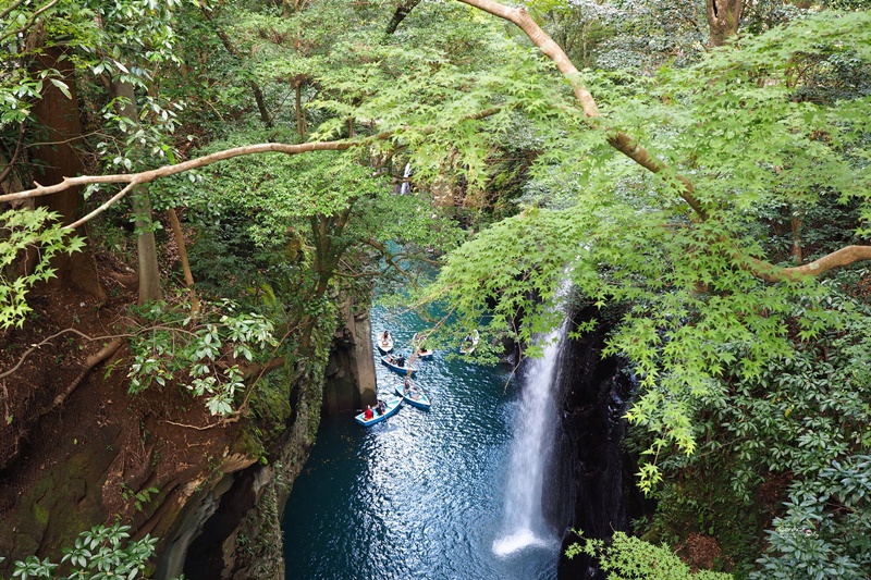 高千穗峽｜神話夢幻九州必去景點!高千穗峽自駕交通划船攻略,真名井瀑布美番!