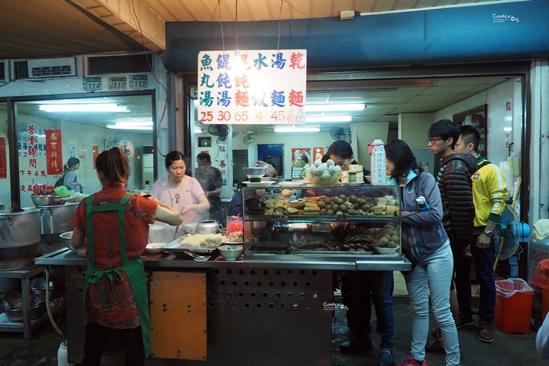 民生路意麵｜台南無名意麵,沒有招牌卻超多人!滷味小菜是王道必點!