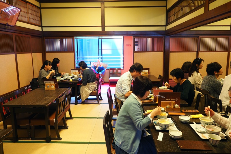 蒸蛋 吉宗 本店｜長崎必吃美食,150年老店,吉宗茶碗蒸三色飯超好吃!人氣排隊名店!