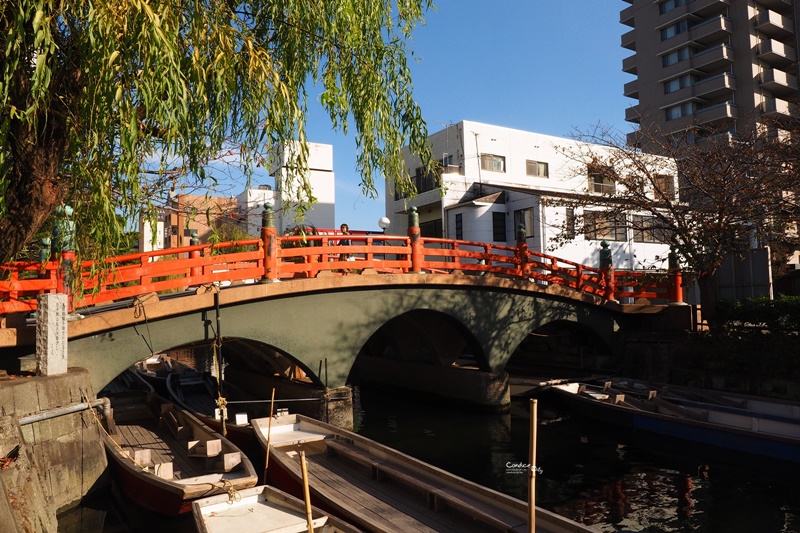 柳川遊船｜松月乗船場,翠綠垂柳超美!船夫還會唱歌!接駁車時間方便!9折優惠