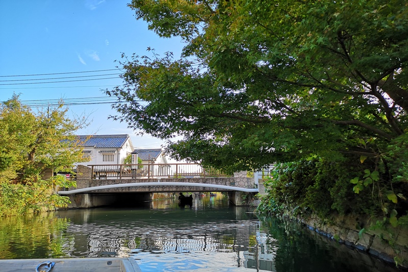 柳川遊船｜松月乗船場,翠綠垂柳超美!船夫還會唱歌!接駁車時間方便!9折優惠