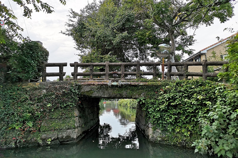 柳川遊船｜松月乗船場,翠綠垂柳超美!船夫還會唱歌!接駁車時間方便!9折優惠