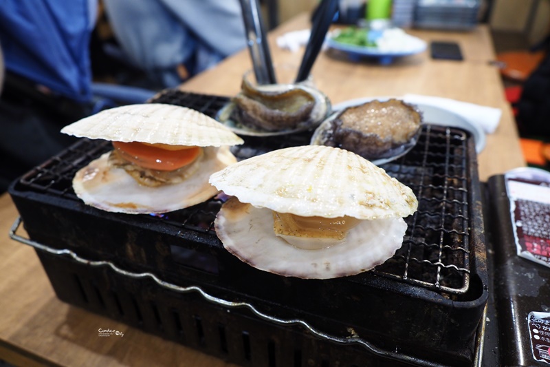 磯丸水產北心齋橋店｜日本超人氣海鮮店,蟹膏飯,生魚片,超大蛤蜊超好吃!線上訂位最方便!