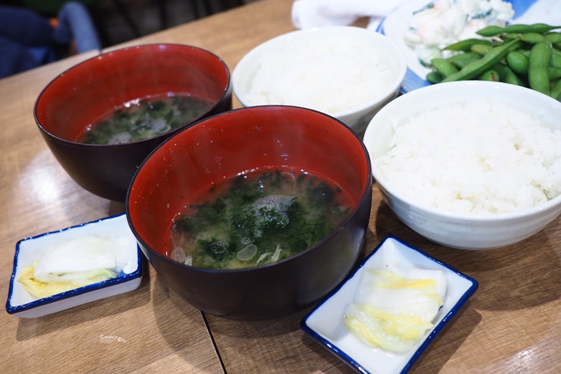 磯丸水產北心齋橋店｜日本超人氣海鮮店,蟹膏飯,生魚片,超大蛤蜊超好吃!線上訂位最方便!