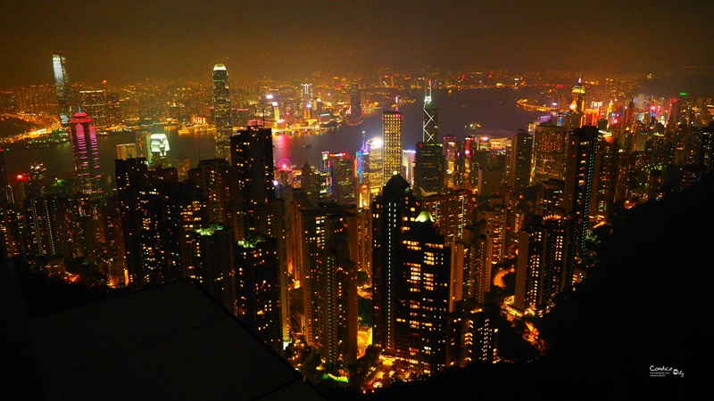 【香港景點】山頂纜車快速通關+摩天台,太平山百萬夜景必訪!香港夜景超美!