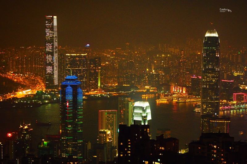 【香港景點】山頂纜車快速通關+摩天台,太平山百萬夜景必訪!香港夜景超美!