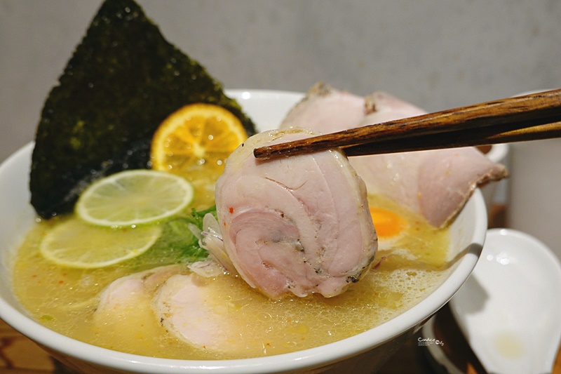 Soba Shinn & 柑橘｜雞白湯柑橘蛤蜊拉麵超好喝的湯!東區拉麵