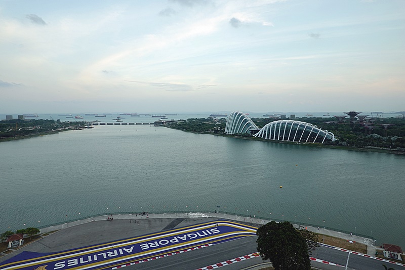 新加坡摩天輪 Singapore Flyer｜超美夕陽,夜景還可用餐!先買門票票價最便宜!