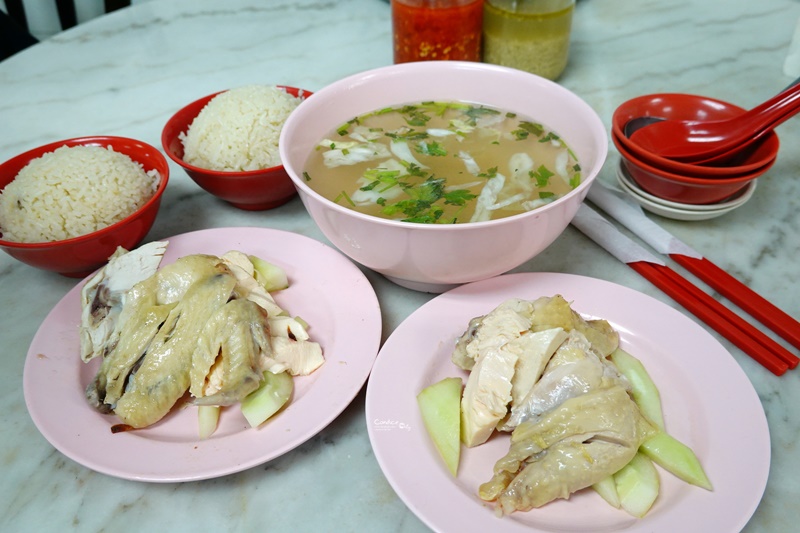 逸群海南雞飯｜雞肉超嫩的!新加坡海南雞飯餐廳推薦,便宜好吃的新加坡美食!