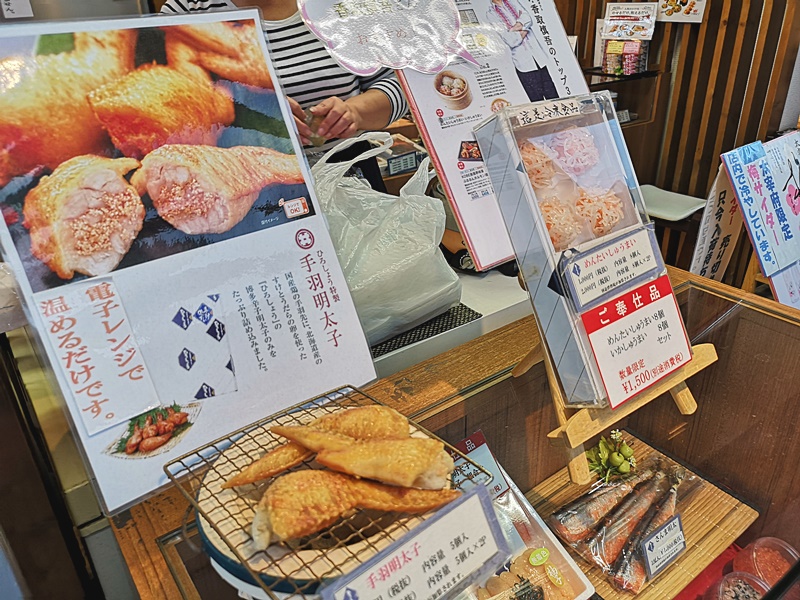 太宰府天滿宮｜表參道商店街吃美食,星巴克超美,還有必吃梅枝餅!停車位置分享