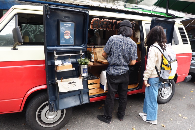 Everywhere Food Truck 手作食物車｜穿梭巷弄中的台北美式漢堡推薦!