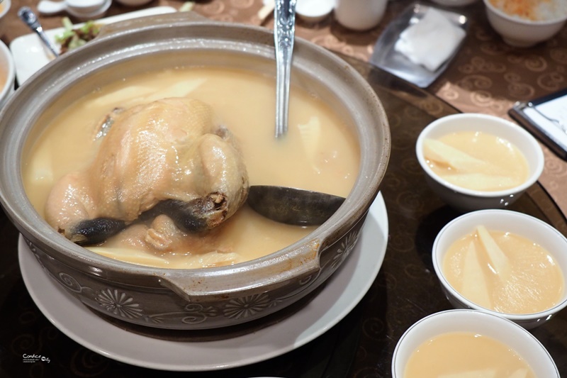 驥園川菜餐廳｜台北第一好喝雞湯,燉12小時老母雞湯!東區美食(含菜單)