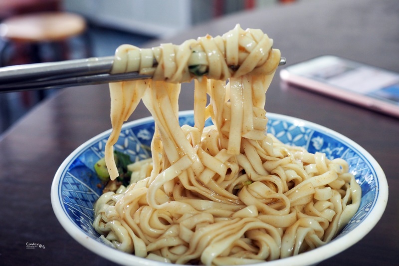 秘雕牛肉麵｜宜蘭在地人私藏牛肉麵,宜蘭美食推薦!