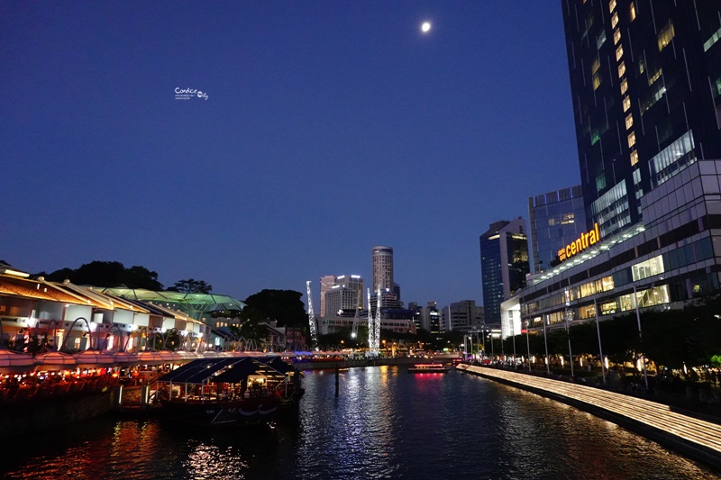 克拉碼頭遊船｜超震撼夜景,行駛摩天大樓旁,一秒愛上新加坡的新加坡景點推薦