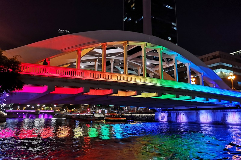 克拉碼頭遊船｜超震撼夜景,行駛摩天大樓旁,一秒愛上新加坡的新加坡景點推薦