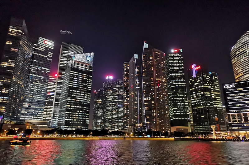 克拉碼頭遊船｜超震撼夜景,行駛摩天大樓旁,一秒愛上新加坡的新加坡景點推薦