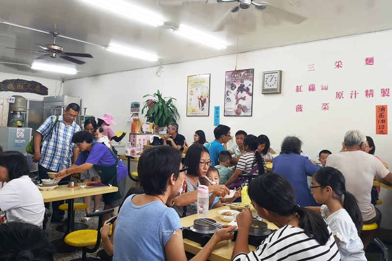 翔美美食｜台東成功美食,成功豆花旁,吃完好吃古早味滷肉飯,還可來碗芒果冰!