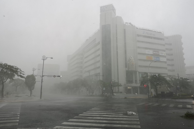 颱風天滯留沖繩怎麼辦?沖繩颱風滯留,信用卡旅行不便險心得分享!