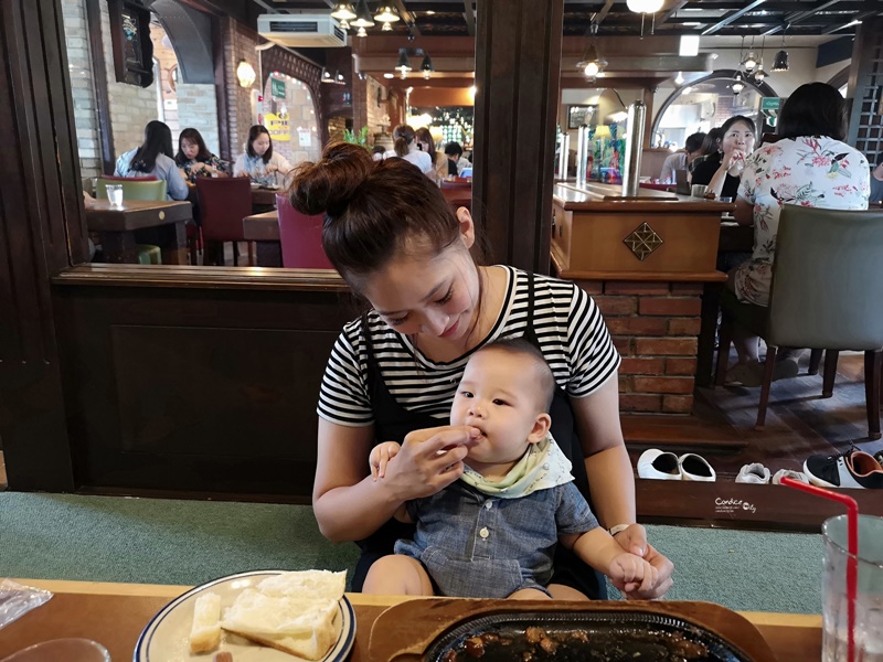 潛水員牛排｜在地人超愛的熱門美式牛排餐廳!名護美食(沖繩美食推薦)