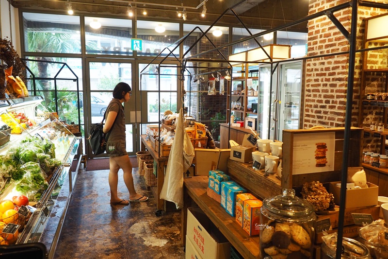 oHacorte Bakery泉崎店｜少女心噴發之沖繩必吃甜點,法式吐司水果塔!國際通早餐推薦