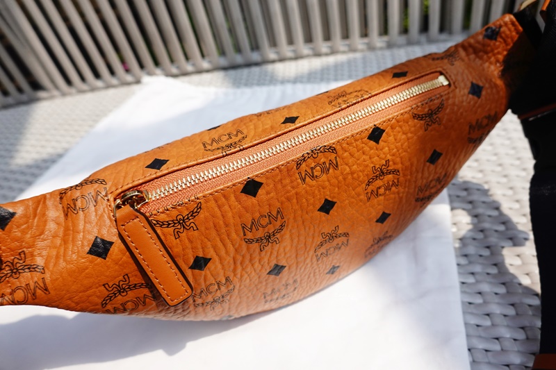 【開箱】MCM Stark 腰包/胸包(小)超好裝又好看!Fursten Belt Bag in Visetos