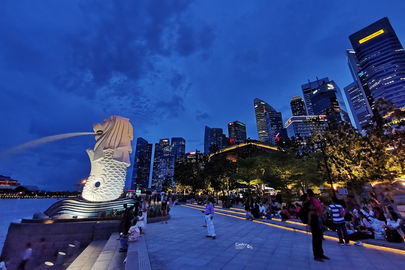 魚尾獅公園｜魚尾獅媽媽,新加坡100間星巴克!新加坡景點(新加坡夜景超美!)