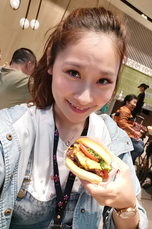 Shake Shack 新加坡｜紐約第一名美式漢堡!新加坡樟宜機場美食