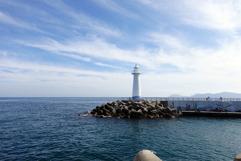 青沙浦天空步道｜半日遊攻略!旁邊還有紅白燈塔(交通/咖啡廳/公車)