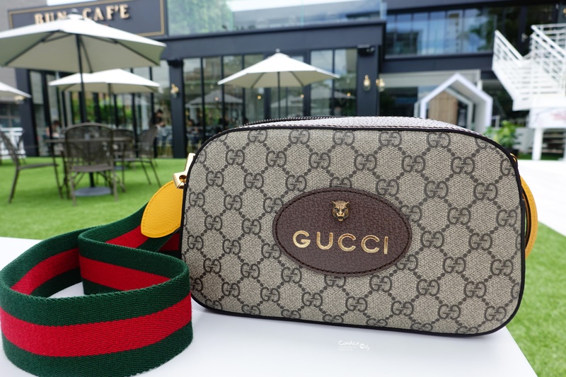 【開箱】GUCCI虎頭相機包,紅綠背帶,好穿搭容量大(GG Supreme messenger bag)