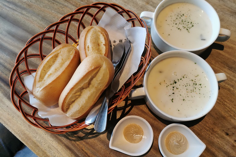 托斯卡尼尼義大利庭園餐廰 中壢店｜味道好,平價,大片草坪的親子餐廳(桃園美食)