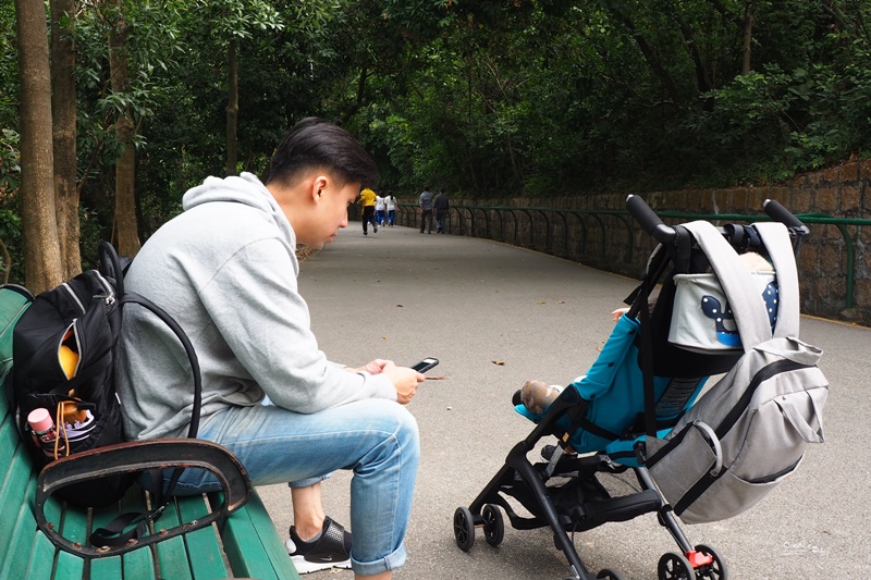 《澳門景點》東望洋燈塔,搭松山纜車至聖母雪地殿教堂,在地人推薦隱藏澳門景點