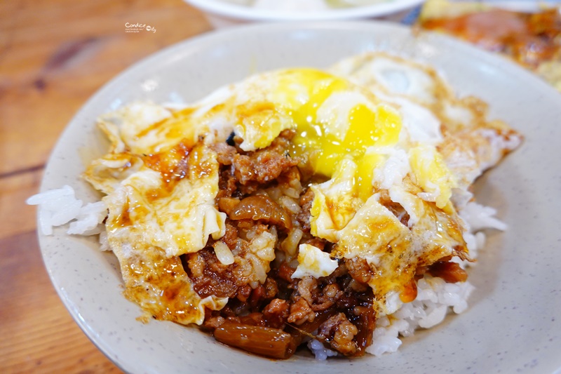 天天利美食坊｜超威台北煎蛋滷肉飯必吃!西門町美食! @陳小沁の吃喝玩樂