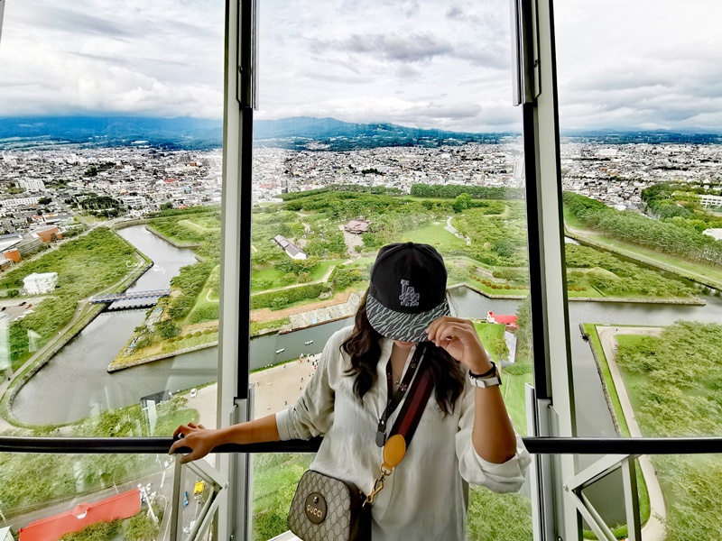 五稜郭塔｜函館必去景點!登塔看風景超美!地上最美一顆星!