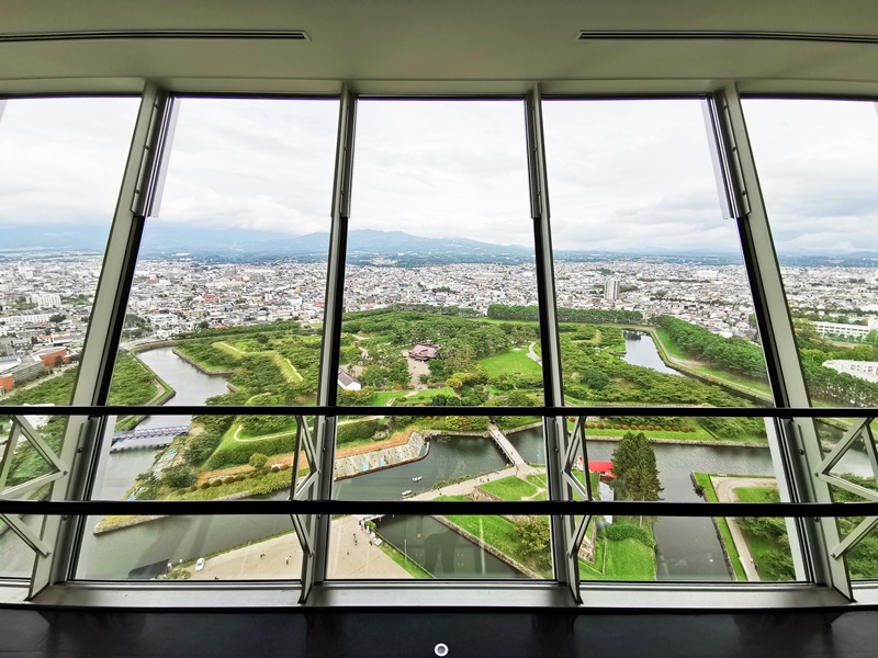 五稜郭塔｜函館必去景點!登塔看風景超美!地上最美一顆星!