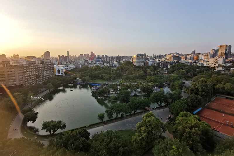 臺中公園智選假日飯店｜在房間內露營!價位便宜,停車方便!超讚台中親子住宿!